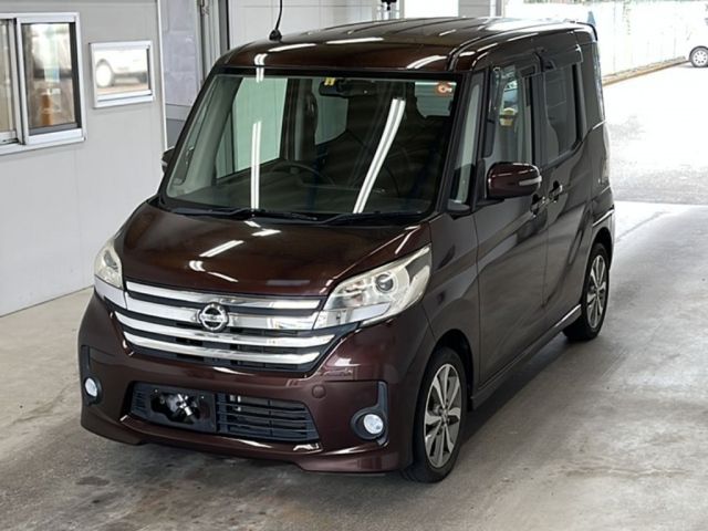 3306 Nissan Dayz roox B21A 2014 г. (KCAA Minami Kyushu)